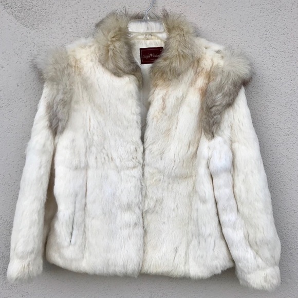 Vintage Jackets & Blazers - VINTAGE white rabbit Fur COAT oversized pockets M